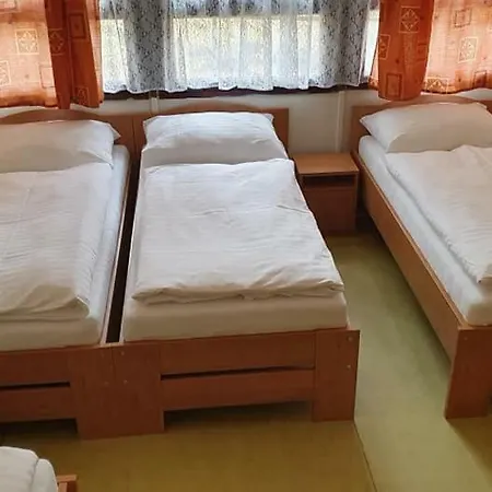 Rekreační Areál Příhrazy *